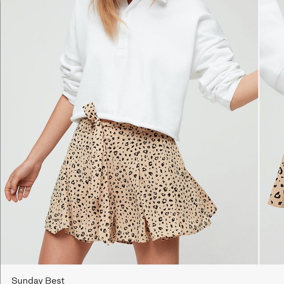 Sunday Best Westley Short - Picture 2 of 10